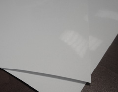 Glossy paper for printing digital photographs 