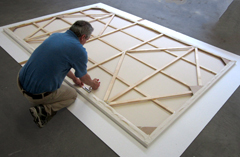 Large canvases have many crossbeams to strengthen them