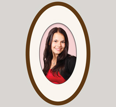 Modern oval picture frame with portrait