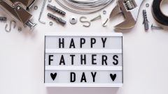 Happy Fathers Day! Happy Fathers Day!